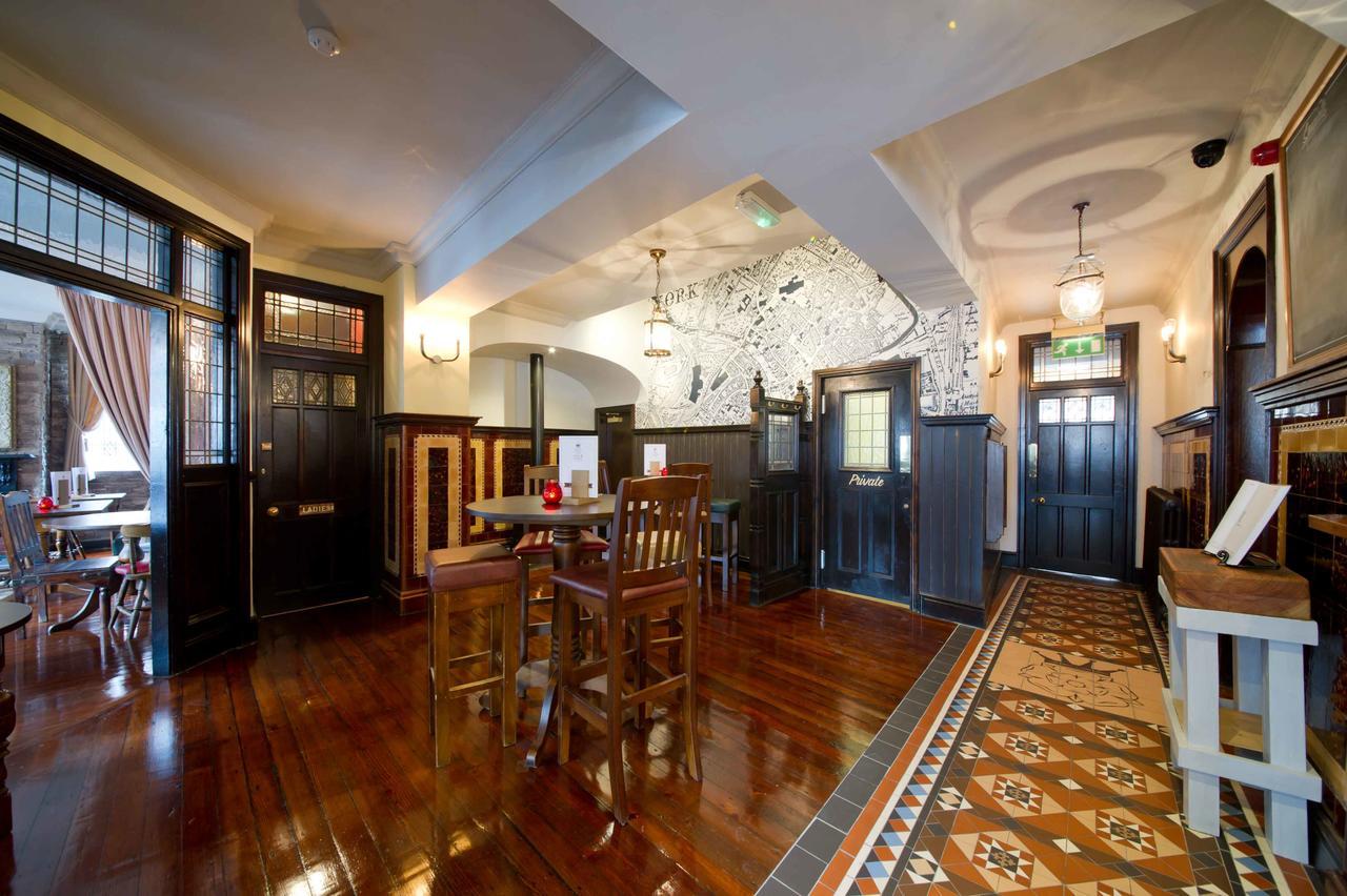 The Rose & Crown York